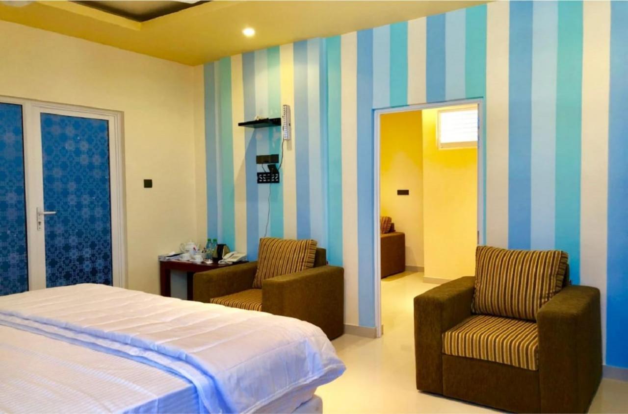 Contento Retreat Hulhumale Exteriör bild